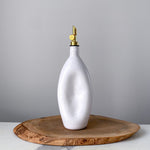 Load image into Gallery viewer, Pinched Speckle Oil Pourer
