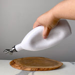 Load image into Gallery viewer, Pinched Speckle Oil Pourer
